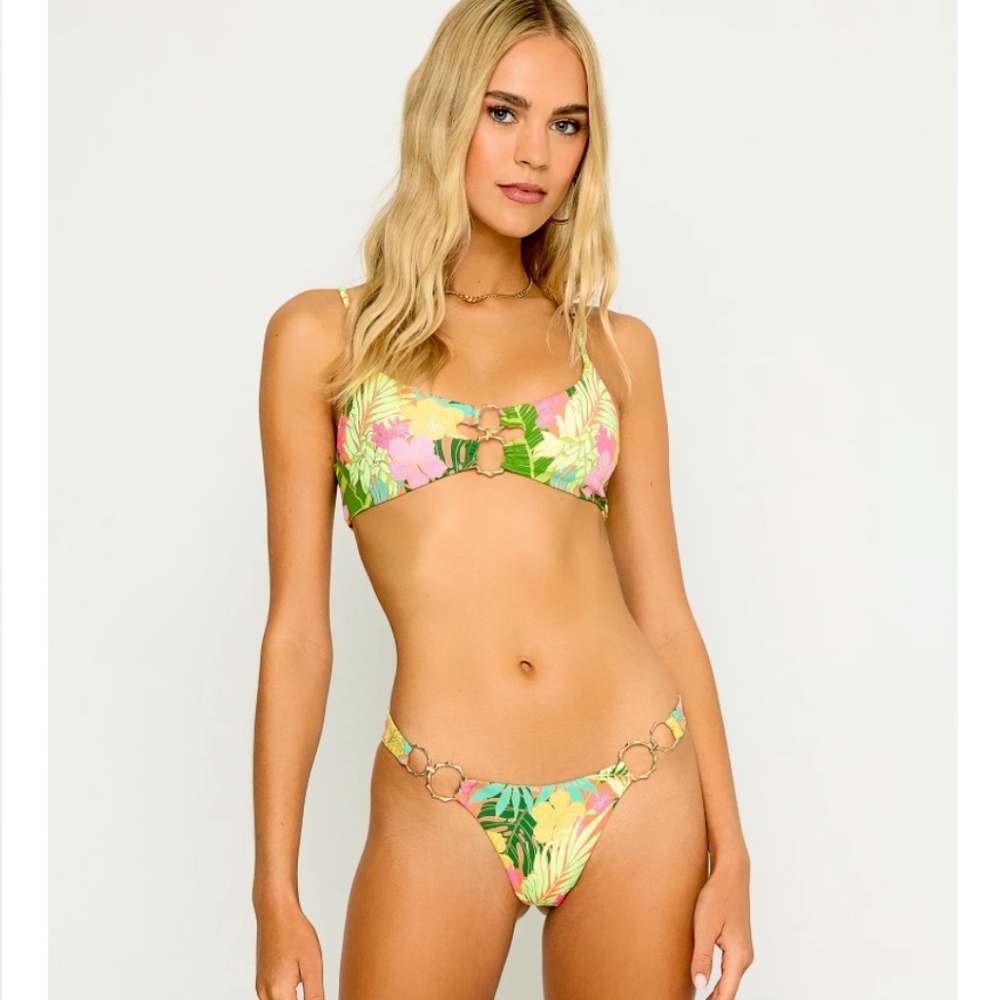 Beach Bunny Set: Lexi Bralette Top + Nadia Skimpy Bottom - Small - EUC, worn 1x